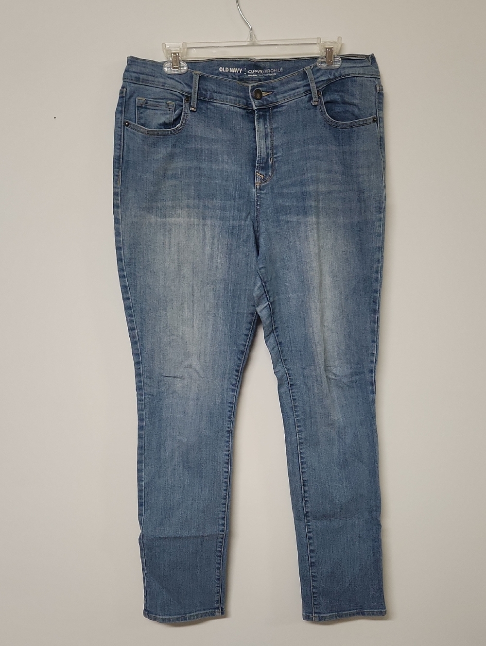 Old Navy Women's Light Wash Jeans